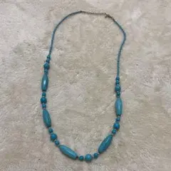 ネックレス　美品　青色