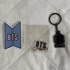 新品 未使用 BTS WORLD TOUR ピンバッジ 日本限定 コンプリート - メルカリ