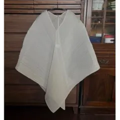 PLEATS PLEASE BASIC MADAME-T ホワイトのサムネイル