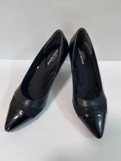 Item thumbnail for item dd69dc56-ad1e-42cc-9edb-66b8ca56e9ae