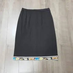 2025年最新】レオナール スカートの人気アイテム - メルカリ