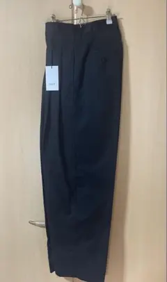 新品、タグ付き　希少サイズ＜LOEFF＞名品ツイル 2タック パンツ　ブラック