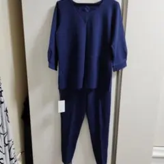 Item thumbnail for item 41ae650f-de7b-41c5-b28b-ea47bf575d12