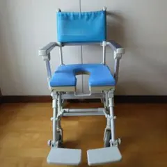 ウチエ　折り畳みシャワーキャリー　シャワーチェアー　スカール　入浴介助 ウチエ】 シャワーキャリー シャワースカールC メッシュタイプ