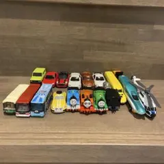 トミカ まとめ売り 16台 トーマス バス 新幹線 スポーツカー ヘリコプター