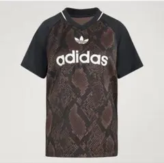 アディダス スネーク プリント サテン ジャージ 半袖Tシャツ - メルカリ