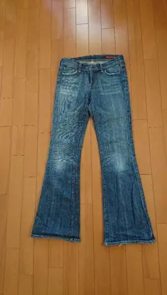 Item thumbnail for item 92400f05-c498-4680-bc3b-2e865c652d49