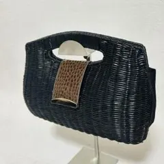 Item thumbnail for item 2a9ebc5f-a200-40f9-83cb-864c660c4707