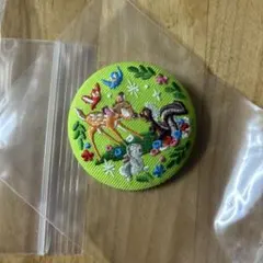 ディズニー 刺繍缶バッジつきビスケット2 バンビ 缶バッチ