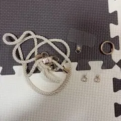 アイボリー スマホショルダーストラップ