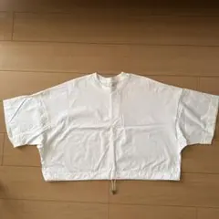 ウジョー　UJOH 白Tシャツ　カットソーのサムネイル