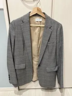 Item thumbnail for item aa14c658-ec03-4837-b750-609d4d1a6f51