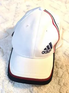 adidas 　ホワイト ストライプ キャップ