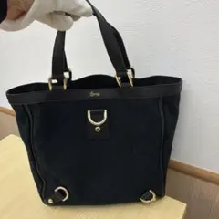 GUCCI グッチ GGキャンバス トートバッグ ブラック