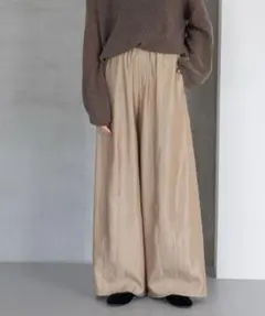 サテンパンツ ワイドパンツ