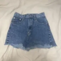 デニムショートパンツ