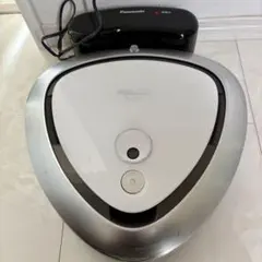 Panasonic RULO ルーロ RSF600 ロボット掃除機 本体 中古 MC-RSF600 概要 - ロボット掃除機 | 掃除機・クリーナー | Panasonic