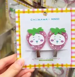 chiikawaちいかわ MINISOハチワレ 前髪クリップ いちご海外限定