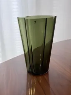 イッタラ フラワースタンド