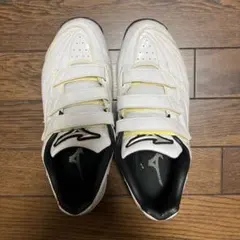 野球トレーニングシューズ