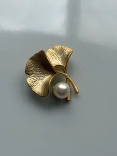 あこや真珠 本真珠　ブローチ　パール　華やか　7mm