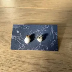 未使用　両耳ピアス　ユニークなデザイン