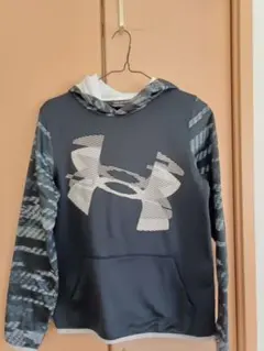 Under Armour ColdGear YXL パーカー　160