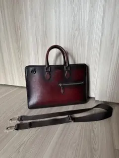 2025年最新】ベルルッティ アンジュールの人気アイテム - メルカリ