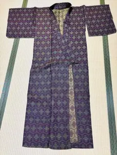 【未使用 】道行コート 紫系 花文様 和装コート 羽織 着物 リメイク素材