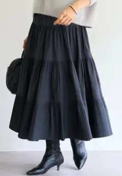 ビアズリー　プリーツティアードスカート
