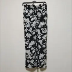 PAGE BOY 花柄ワイドパンツ