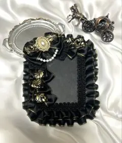 痛ケース 硬質トレカケース デコ ブラック B8