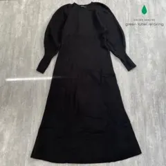 黒ロングワンピース