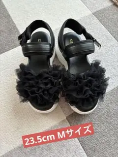 完売品！フリル スポーツサンダル 厚底 ブラックのサムネイル