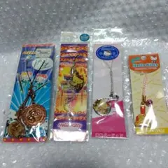 ハローキティ 地域限定　ストラップ 4個セット