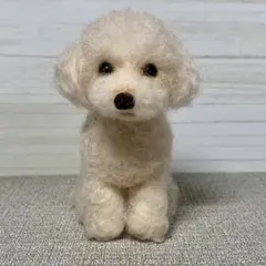 トイプードル　羊毛フェルト　毛糸のサムネイル