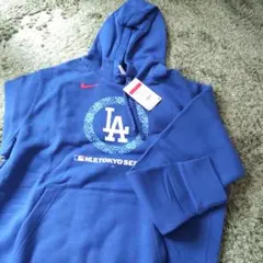 新品未使用NIKE MLB TOKYO SERIES フーディ L 青ドジャース