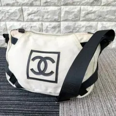 CHANEL　シャネル　スポーツ　ココマーク　ショルダーバック