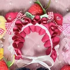 新品未使用　ストロベリーレッド　ヘッドドレス　ぬい服　ボンネット　かぶりもの　赤