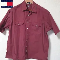バーガンディ シャツ