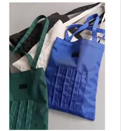 UN3D. NYLON ORIGAMI POCKET TOTE ブルーのサムネイル