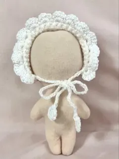 ぬいぐるみ用　ヘッドドレス　ボンネット　かぎ針編み　キラキラホワイト