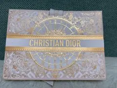 Dior 2024年限定 ホリデー 紙袋 プレゼント