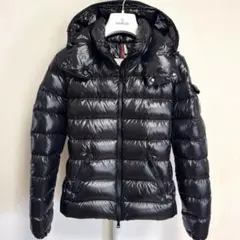 美品♡MONCLER BADY GIUBBOTE 2way ダウン S MONCLER/モンクレール_レディース通販 | Badyショートダウン
