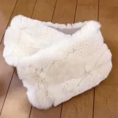 ホワイトファーマフラー ティペット