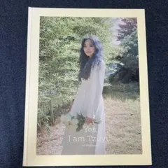 Yes, I am Tzuyu. 1st Photobook