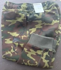 新品★NIKE ナイキ テックフリース ジョガーパンツ S(キッズ160)カモ