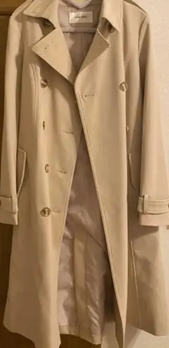 ロイヤルパーティトレンチコートS