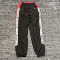 champion◆ナイロンパンツ・160・黒◆チャンピオン・サッカー・キッズ