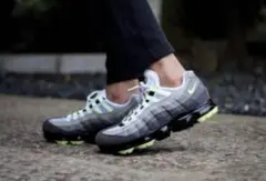 NIKE AIR VAPORMAX 95